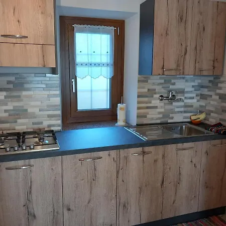 Ca' Di Burghi 2 Apartmán Busca